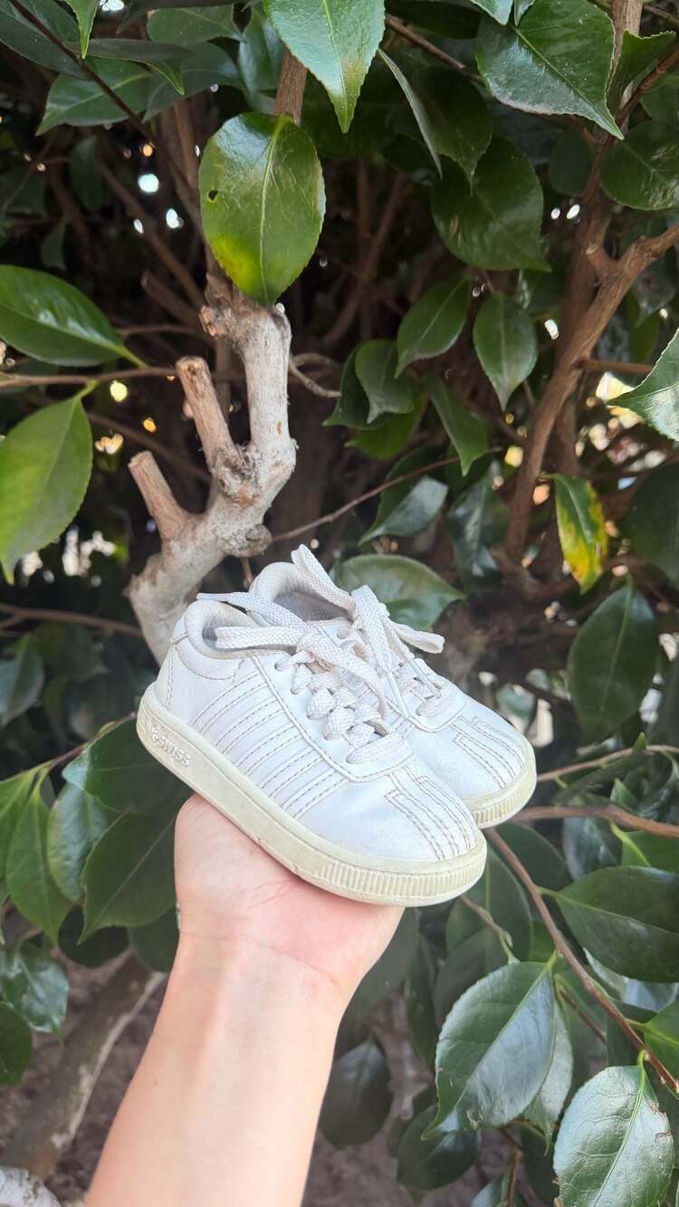 K-Swiss Classic Pro Infant White Leather Sneakers Size 5
